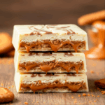 Crunchy Lotus Luxury sweets with white chocolate VS cheesecake